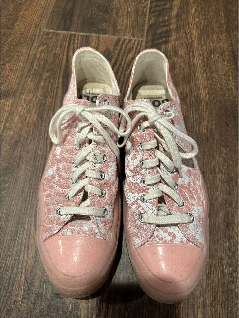 Converse Golf Le Fleur Pink Snake Skin Low Top Sneakers Size 10